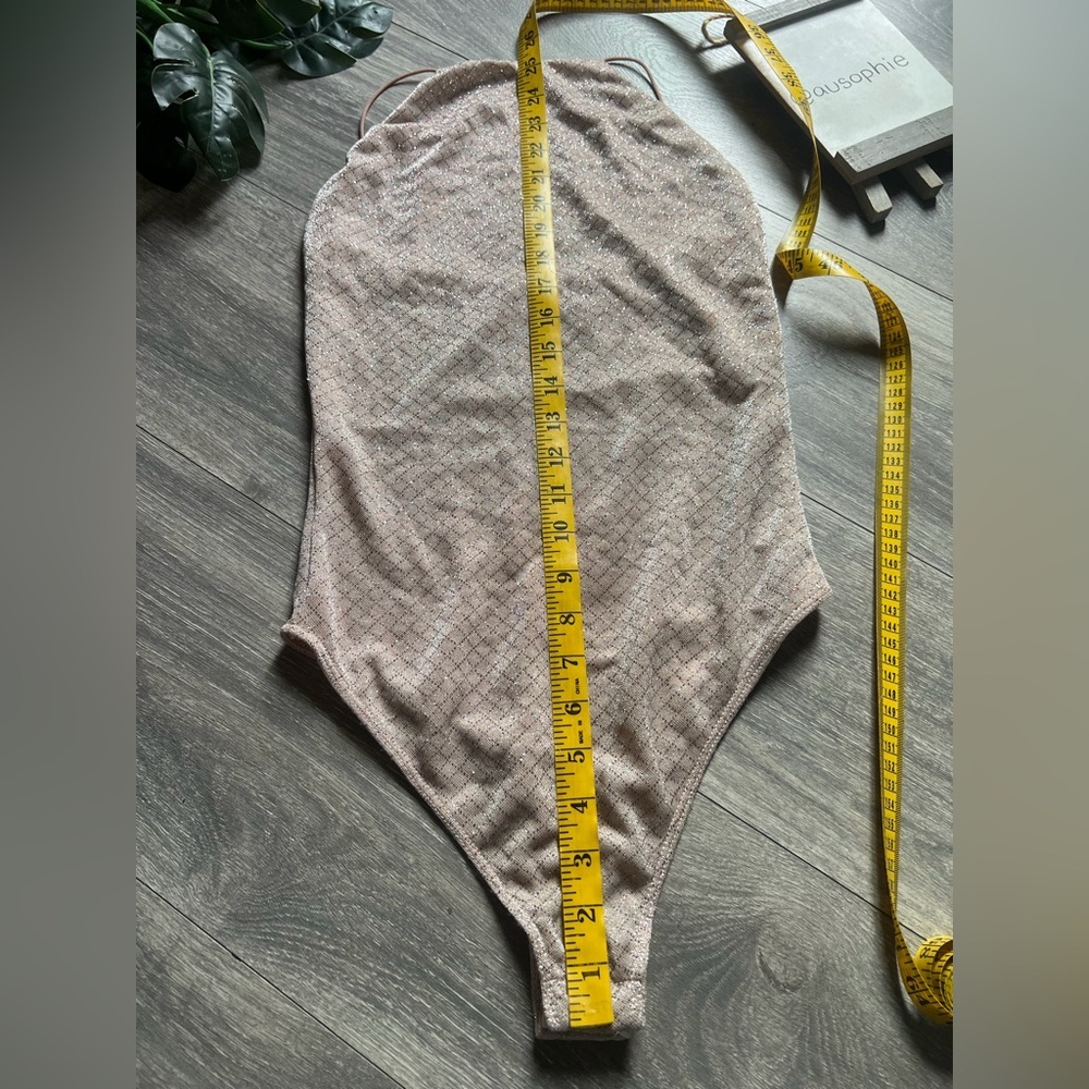 Olive Tree Blush Pink Shimmery Metallic Silver High Neck Halter Bodysuit. Size S - Picture 14 of 14